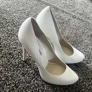 New BCBG White Snake Heels